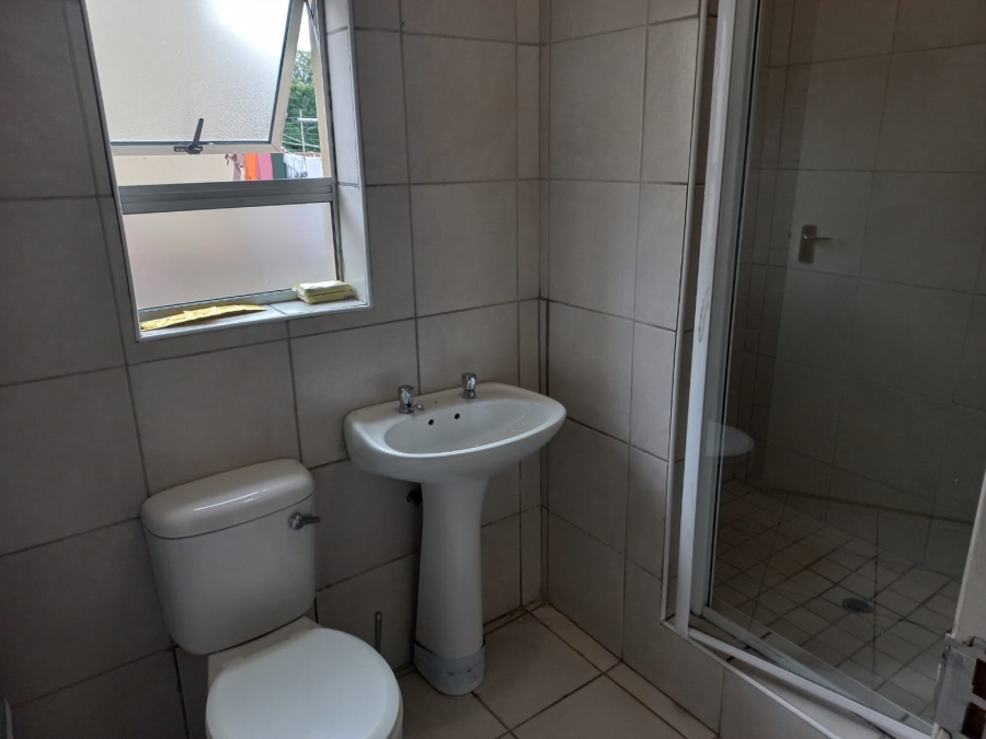 13 Bedroom Property for Sale in Quigney Eastern Cape